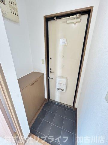 ジーライズ加古川河原の玄関