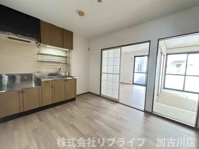 ジーライズ加古川河原の居間・リビング
