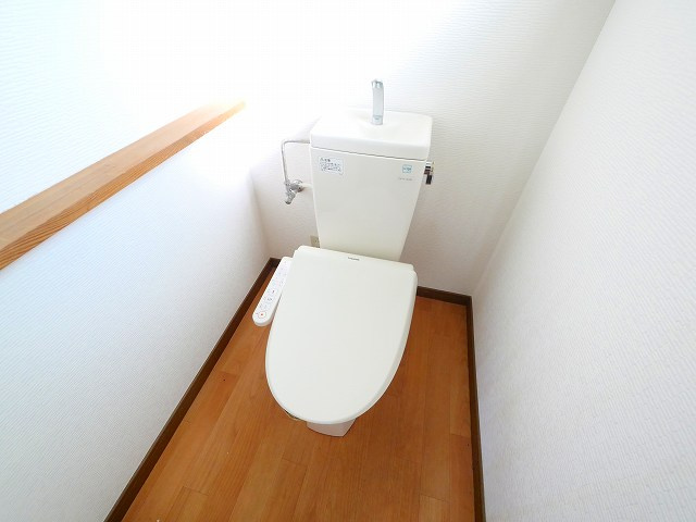 学園大和町　店舗のトイレ