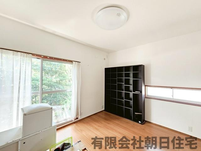 【洋室】 | 山代町中古戸建 | 使い勝手のいい洋室です