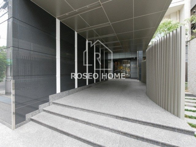 ネットフローラ立売堀のエントランス