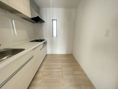 【キッチン】 | 金武町屋嘉　第2（全2棟）ラスト2号棟 | 2号棟　生活感を隠せる独立型キッチン♪