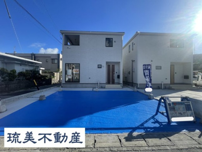 【外観】 | 金武町屋嘉　第2（全2棟）ラスト2号棟 | 2号棟　並列駐車2台完備♪人気のオーシャンビュー♪