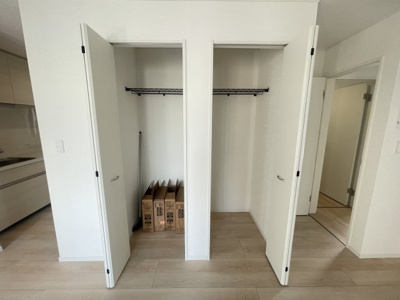 【収納】 | 金武町屋嘉　第2（全2棟）ラスト2号棟 | 2号棟　リビング収納付き♪