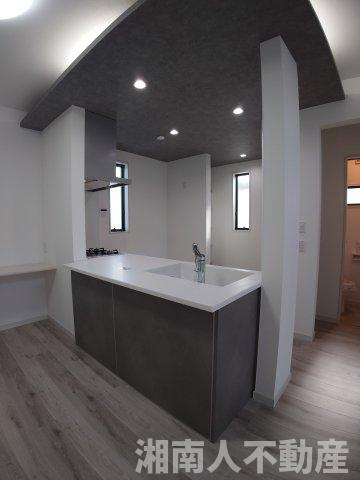 平塚市高浜台　新築戸建のキッチン