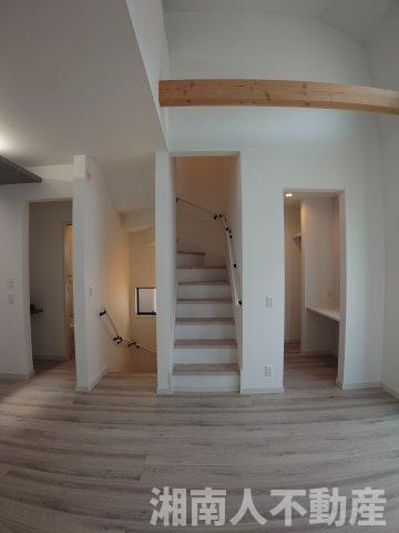 平塚市高浜台　新築戸建の居間・リビング|居間です