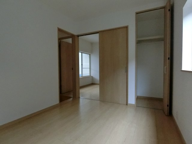 【洋室】 | 寺田町一丁目戸建