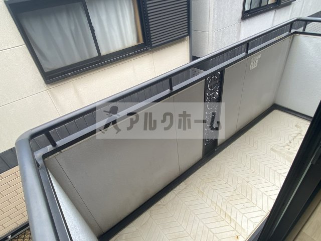エトワールコート A棟のバルコニー