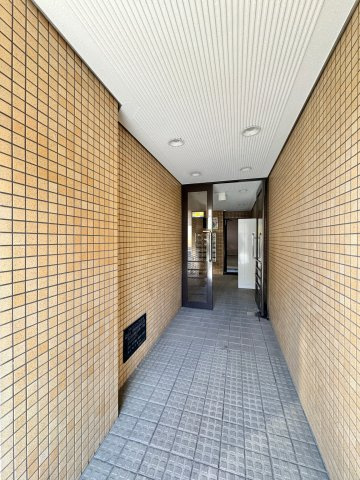 メゾン・ドゥ・ミヤモトのエントランス