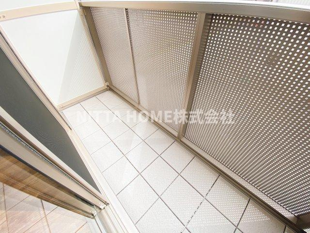 リジエール南屋敷Ⅲのバルコニー|南向きのバルコニーで日当り良好!(^^)!