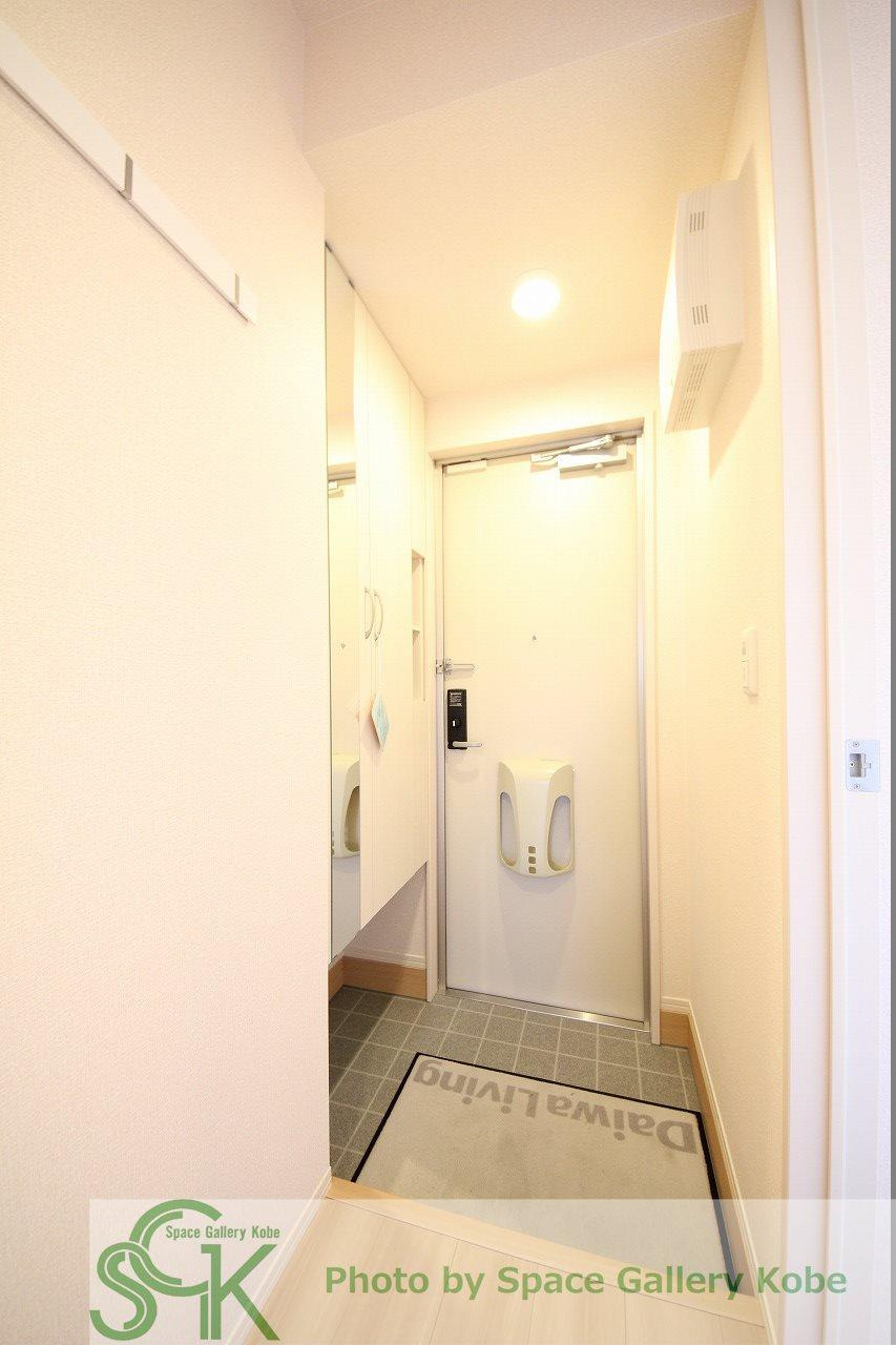 サワーフローラ　C棟の玄関|※お部屋により仕様が異なる場合があります※