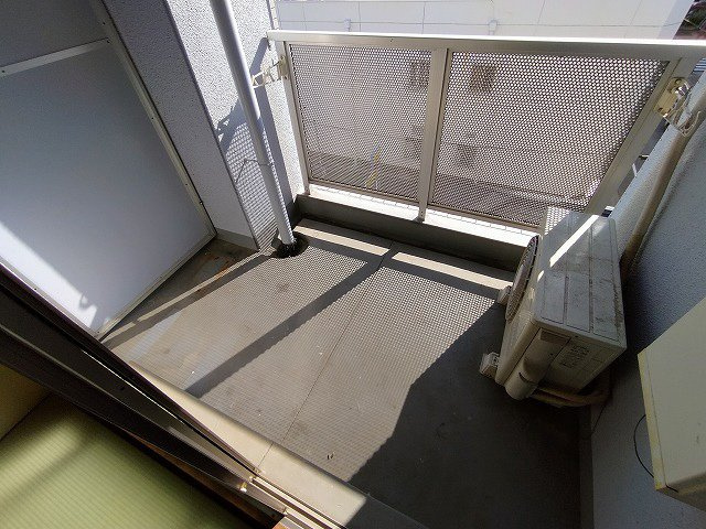 神戸市須磨区戎町２丁目の賃貸マンションのバルコニー