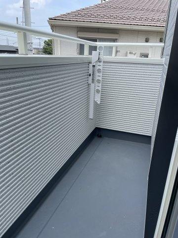 川越市志多町3LDK+カースペース付き　新築戸建てのバルコニー