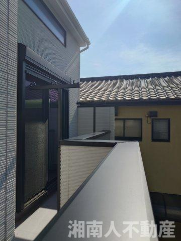 平塚市高浜台　新築戸建のバルコニー|バルコニー付きです