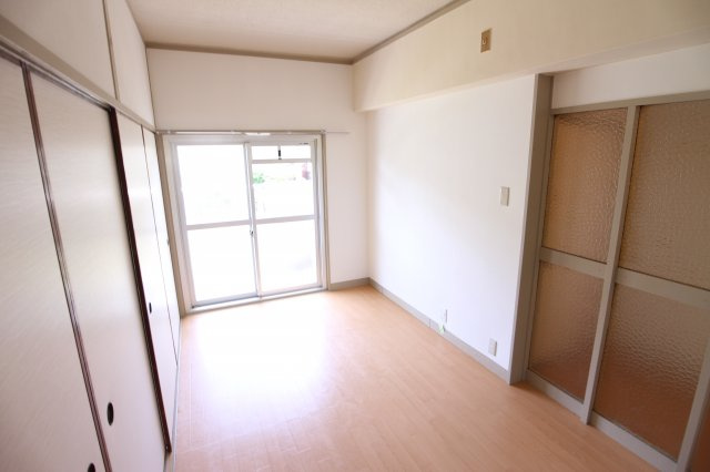 東垂水南住宅3号棟の居間・リビング