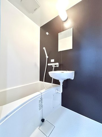 【浴室】 | TJ重根