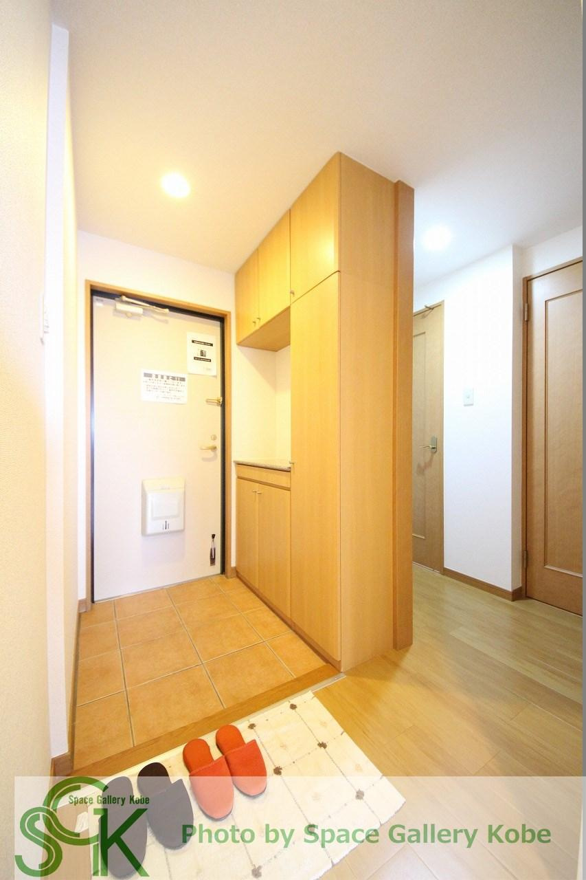 コミュノーテ　半右衛門の玄関|※お部屋により仕様が異なる場合があります。