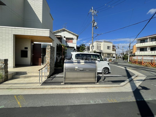 【駐車場】 | LARGOEBISU