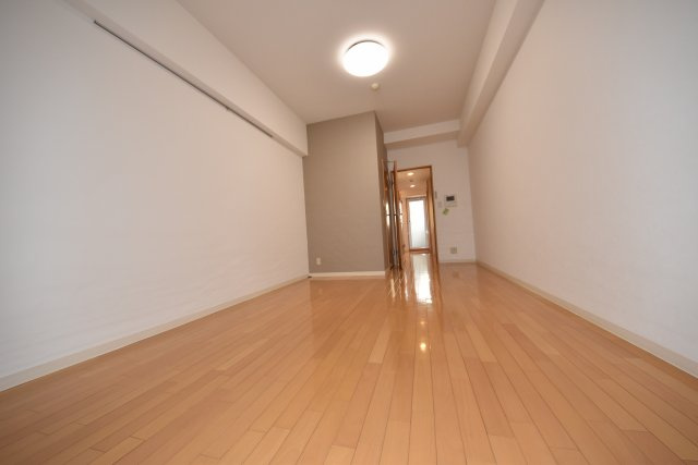 アーデンタワー靭公園の洋室