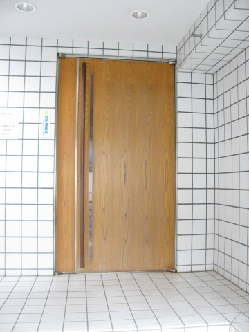 グラチアトルリの外観|マンション入り口