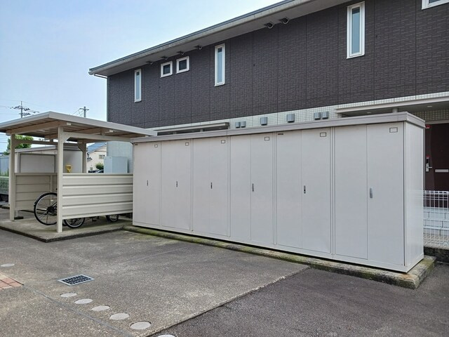 ファミール　ハウスⅤ　Ａの収納