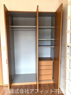 【その他】 | プランドール安樹 | 洋室6帖の収納