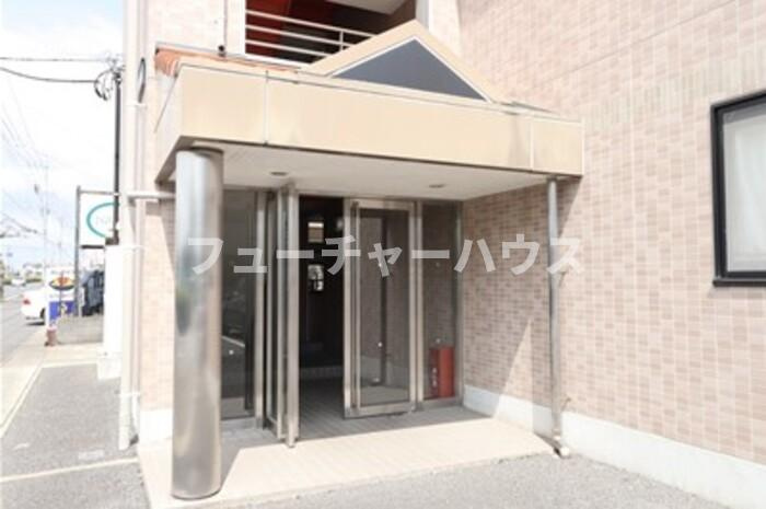 カーサヴィオレッタ　Aのエントランス