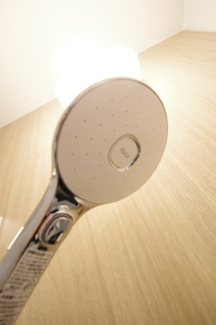 【その他】 | 【仲介手数料無料！！】川崎市麻生区多摩美1丁目　新築戸建て（全4棟）3号棟　3980万円 | 大型シャワーヘッド