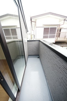 【バルコニー】 | 【仲介手数料無料！！】川崎市麻生区多摩美1丁目　新築戸建て（全4棟）3号棟　3980万円