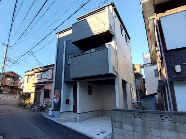 新築/朝霞市三原５丁目　