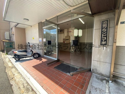 【エントランス】 | 池田グランドコーポ | 清潔なエントランスです