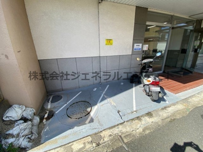 【その他共用部分】 | 池田グランドコーポ | バイク置き場です