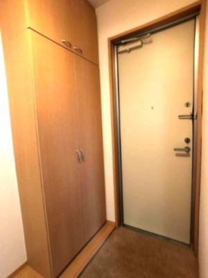 【玄関】 | 牛滝欅荘A棟 | ※イメージ　同物件別号室の写真