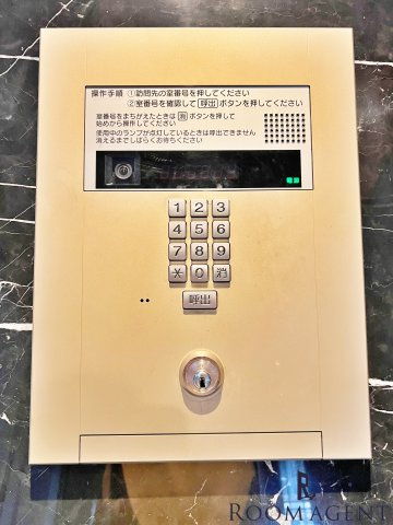 プレサンス名古屋STATIONルミアスのエントランス
