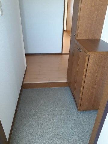 Ｔ．レックスの玄関