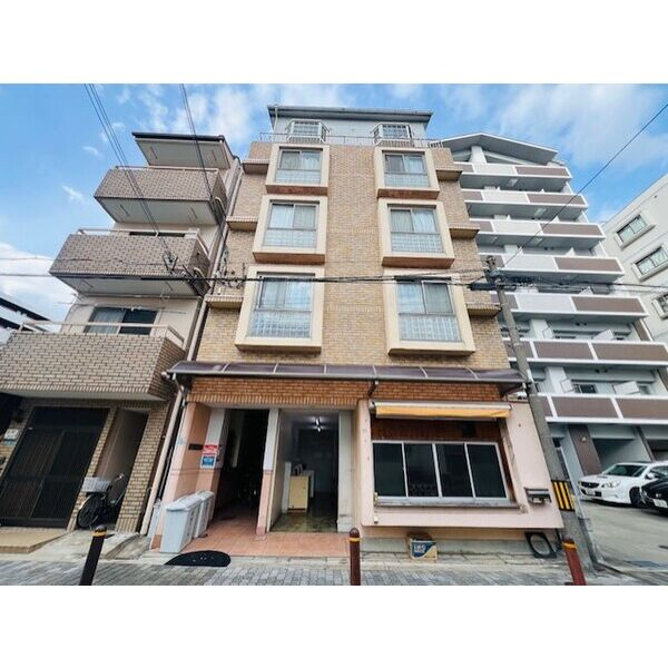 大阪市淀川区木川西４丁目の店舗一部