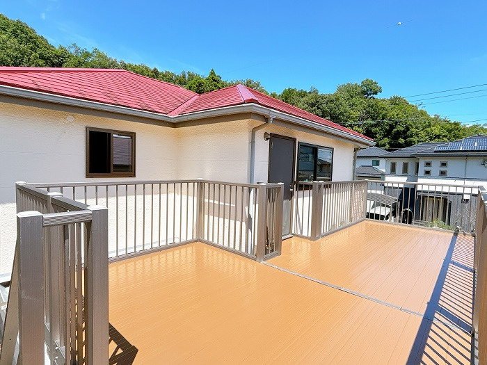 豊田市乙部ケ丘4丁目のその他|2階ウッドデッキです