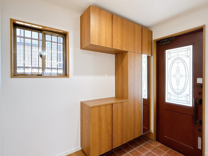 豊田市乙部ケ丘4丁目の玄関