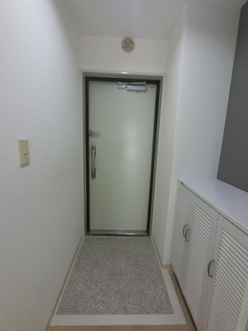 ソシアル末広の玄関