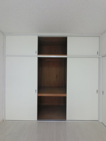 ソシアル末広の収納