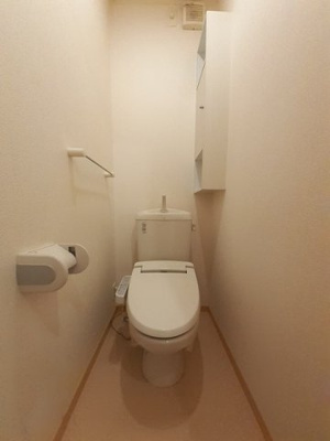 【トイレ】 | カーサ・ミトモⅡ | 清潔感のあるトイレです