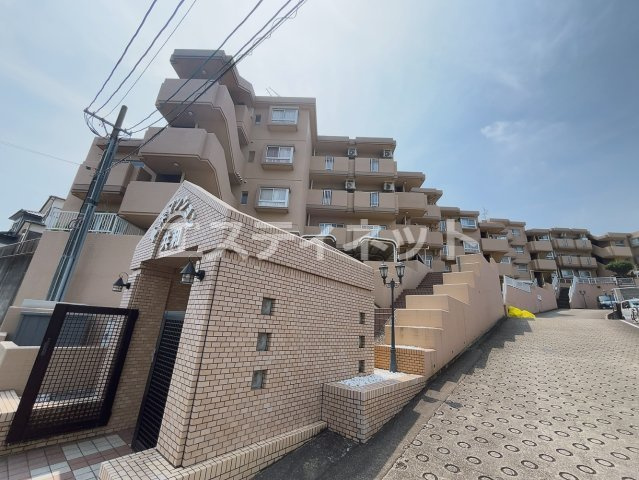 真栄マンション共和の外観