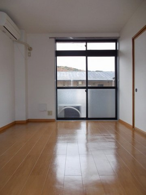 【洋室】 | サンシティすぎやま