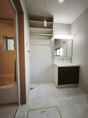【居間・リビング】 | 大津市坂本2丁目19　新築戸建