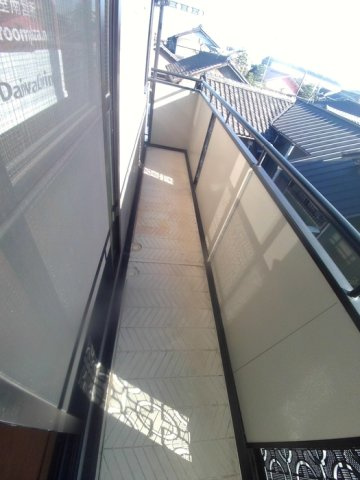 アヴェクアンシエンのバルコニー