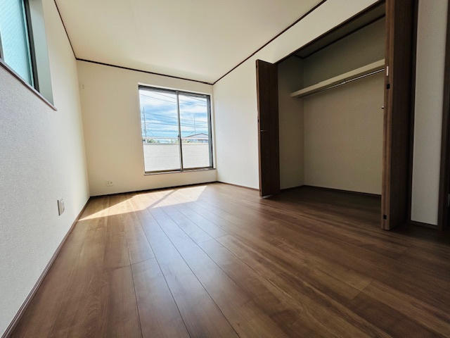 ◇価格改定◇令和7年8月完成予定◇中田南5丁目 新築戸建 4590万円の洋室