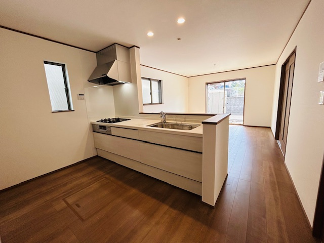 ◇価格改定◇令和7年8月完成予定◇中田南5丁目 新築戸建 4590万円のキッチン