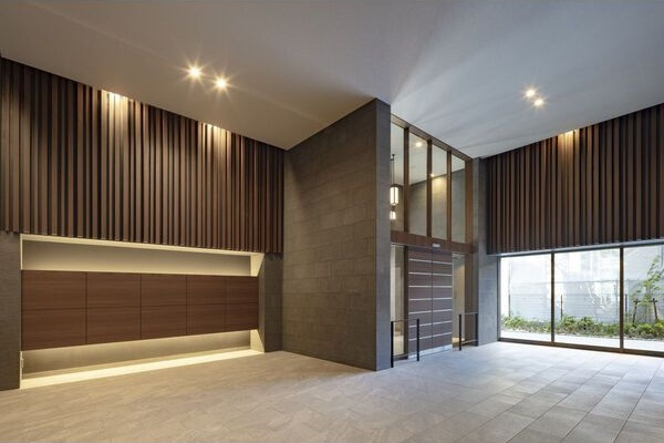 ロイジェント日吉Ⅱのエントランス