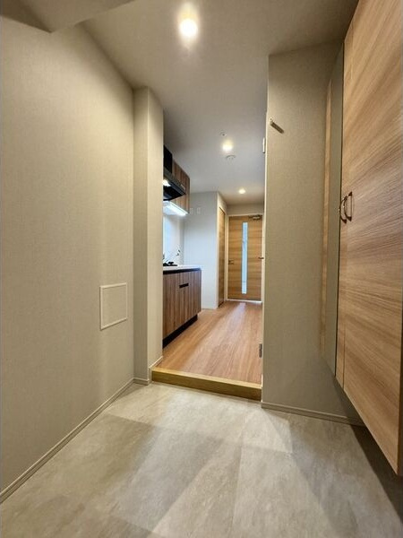 ロイジェント日吉Ⅱの玄関