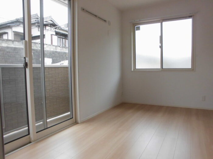 プラムスクエアの内装|105 洋室（5.2帖）